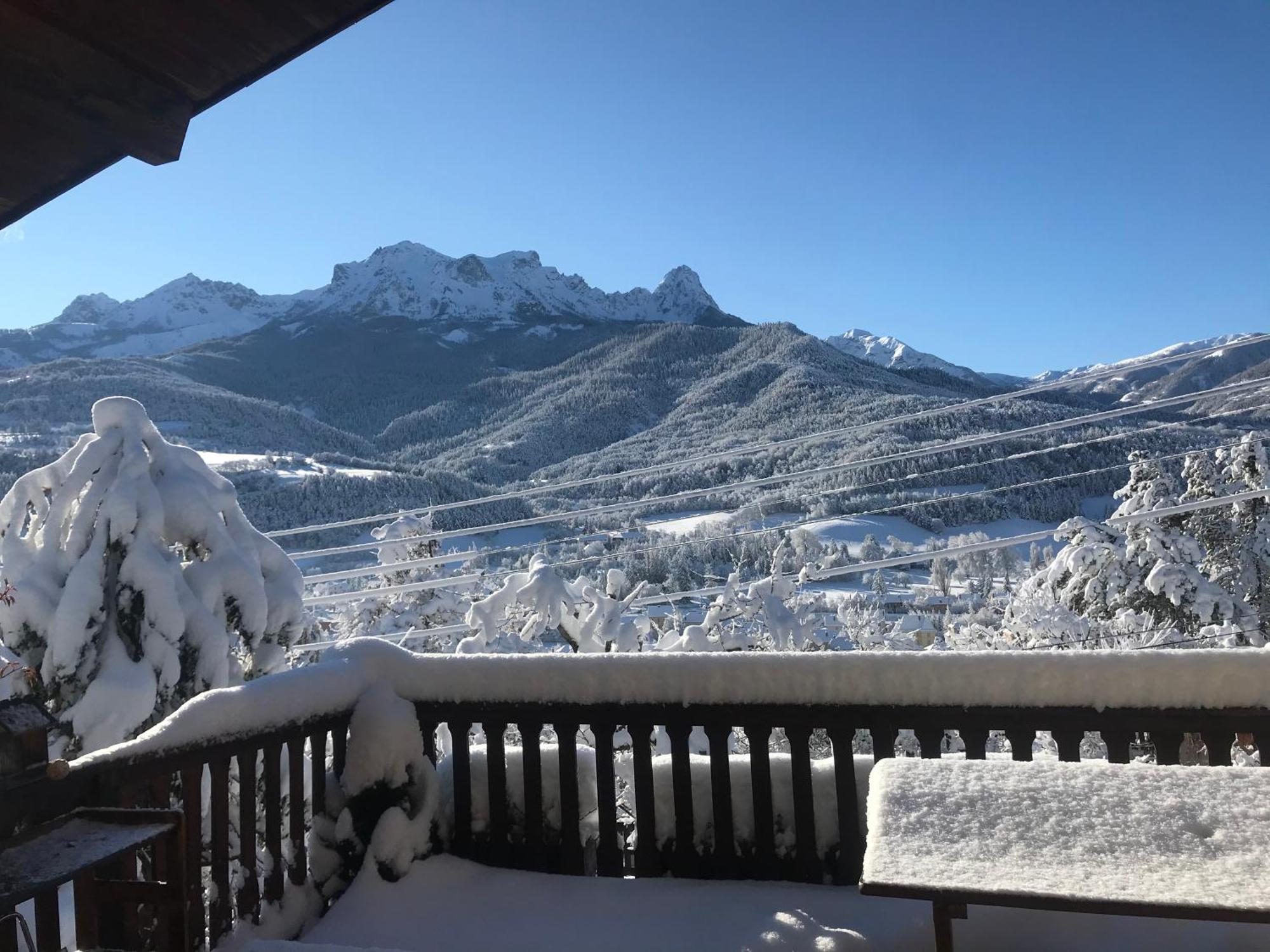 Le Tremplin Appartement Barcelonnette Buitenkant foto